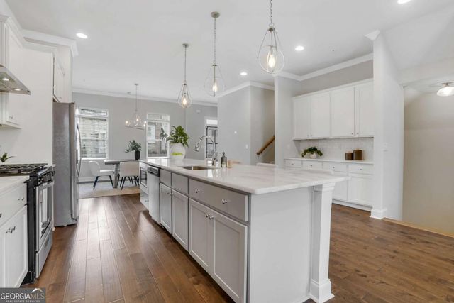 1292 Stone Castle Circle SE, Smyrna, GA 30080