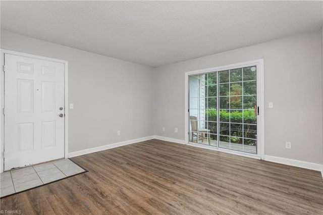 5645 Hornaday Road B, Greensboro, NC 27409