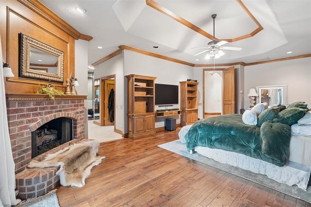 5912 Chestnut Court, Edmond, OK 73025