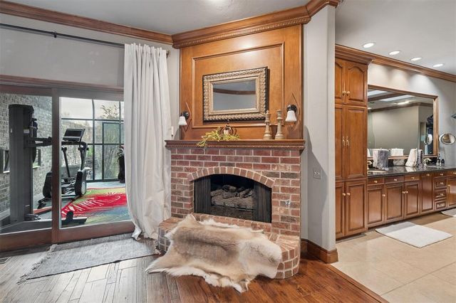 5912 Chestnut Court, Edmond, OK 73025