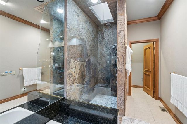 5912 Chestnut Court, Edmond, OK 73025