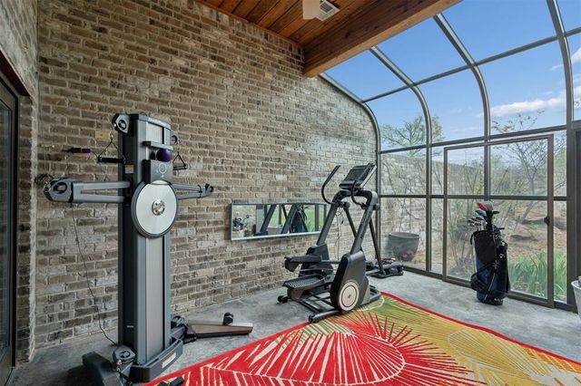 5912 Chestnut Court, Edmond, OK 73025