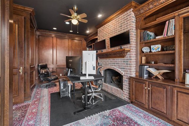 5912 Chestnut Court, Edmond, OK 73025