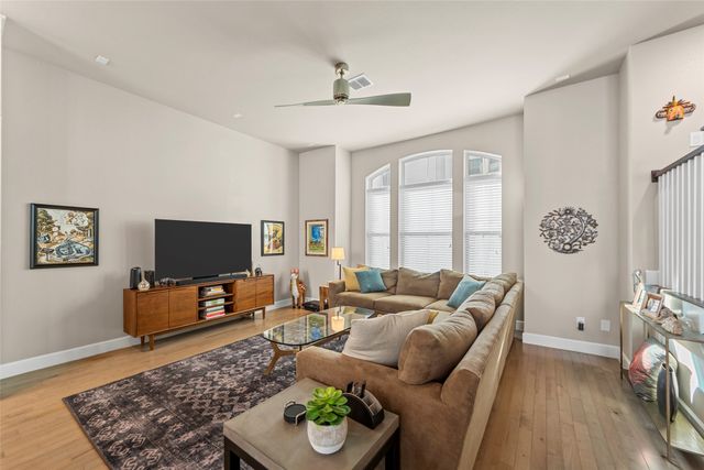 762 Lacey Oaks Place, Dallas, TX 75204