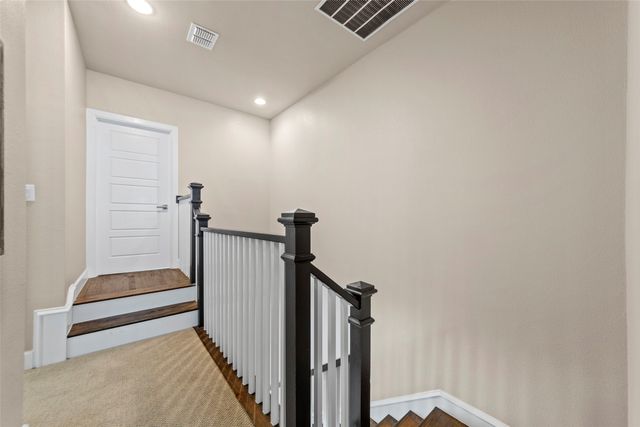 762 Lacey Oaks Place, Dallas, TX 75204