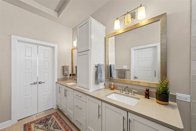 762 Lacey Oaks Place, Dallas, TX 75204