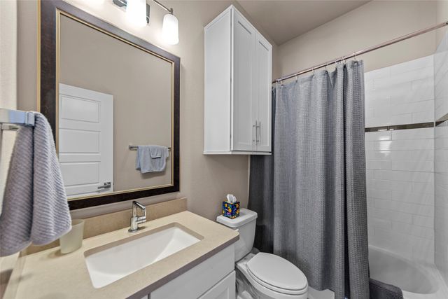 762 Lacey Oaks Place, Dallas, TX 75204