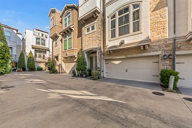 762 Lacey Oaks Place, Dallas, TX 75204