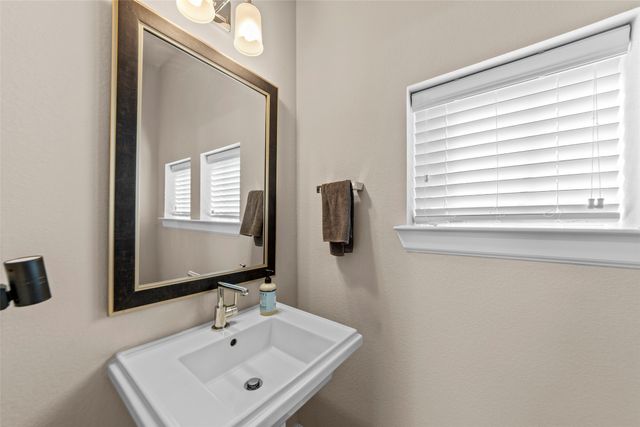 762 Lacey Oaks Place, Dallas, TX 75204