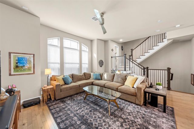 762 Lacey Oaks Place, Dallas, TX 75204