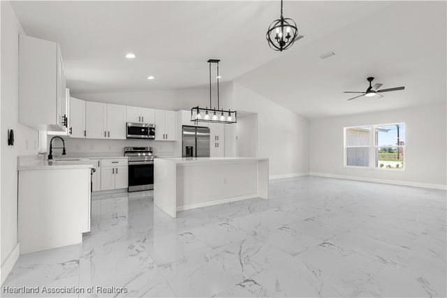 3439 Miller Avenue, Lake Placid, FL 33852
