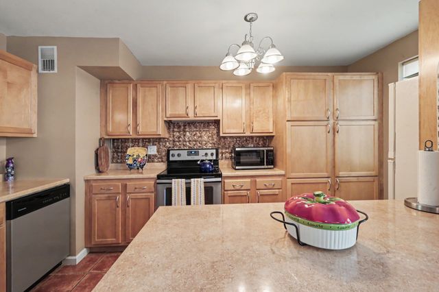 931 Todd Preis Dr, Nashville, TN 37221