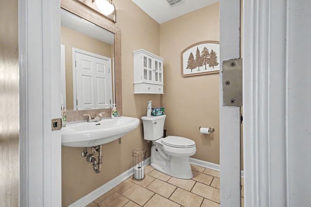 931 Todd Preis Dr, Nashville, TN 37221