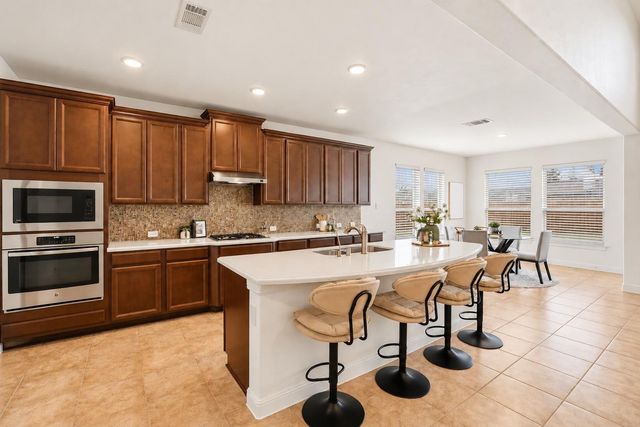 6639 Brady Springs Lane, Sugar Land, TX 77479