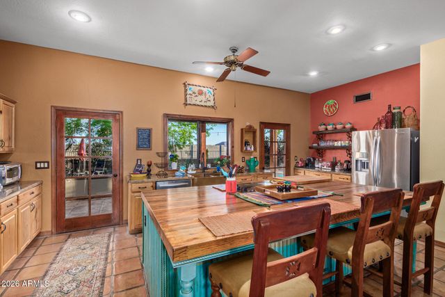 10653 E Sleepy Hollow Trail, Gold Canyon, AZ 85118