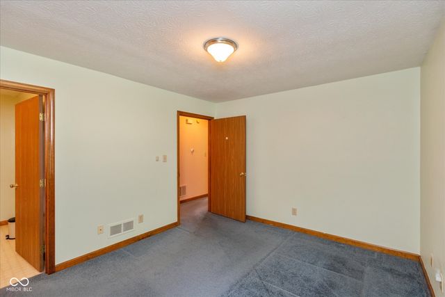 406 Dangerfield Drive, Beech Grove, IN 46107