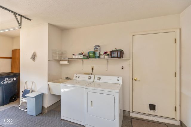 406 Dangerfield Drive, Beech Grove, IN 46107