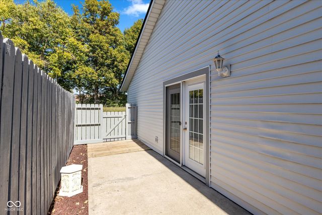 406 Dangerfield Drive, Beech Grove, IN 46107