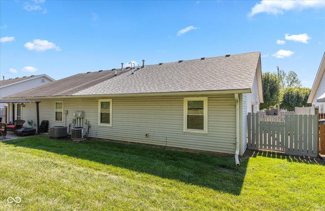 406 Dangerfield Drive, Beech Grove, IN 46107