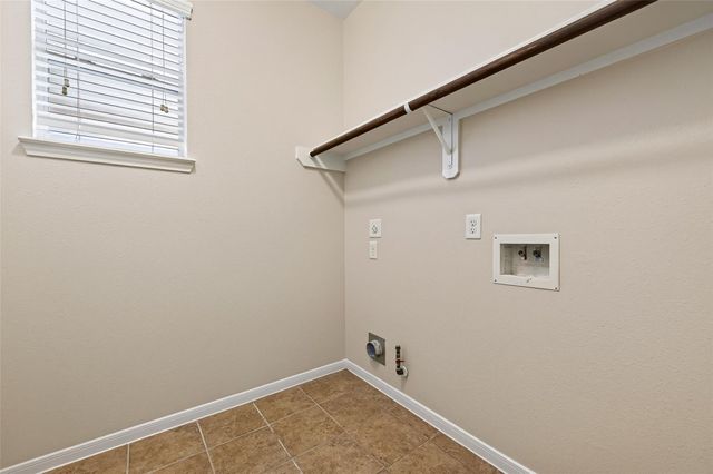 4606 E Meadow Drive, Deer Park, TX 77536