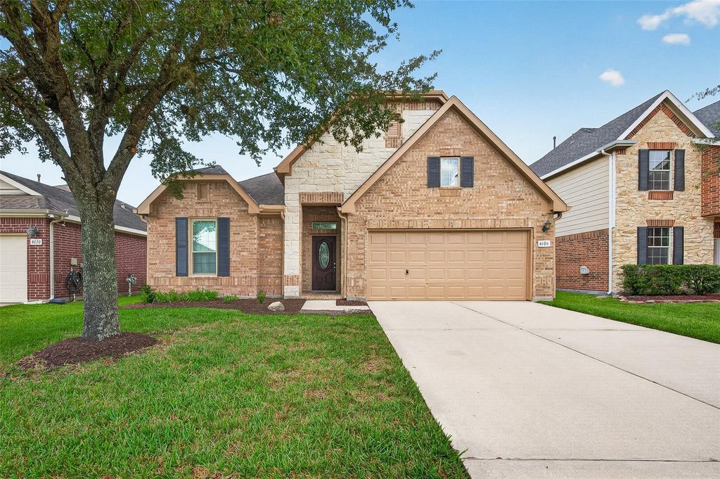 4606 E Meadow Drive, Deer Park, TX 77536