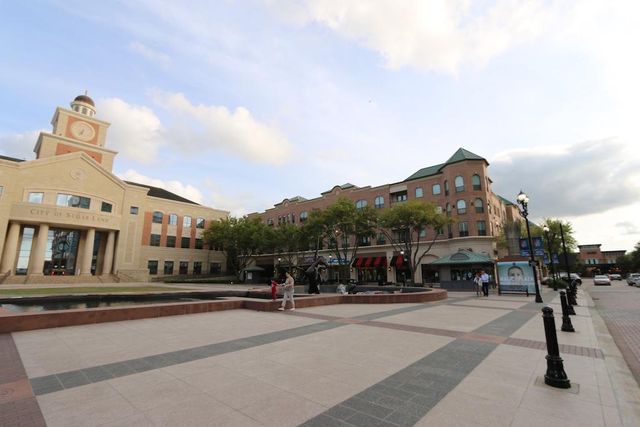 2299 Lone Star Drive 240, Sugar Land, TX 77479