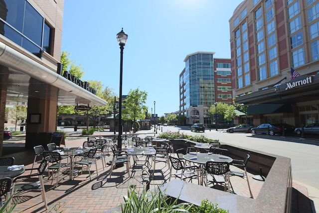 2299 Lone Star Drive 240, Sugar Land, TX 77479