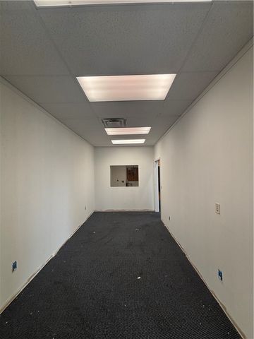 1501 SE Walton Boulevard 205, Bentonville, AR 72712