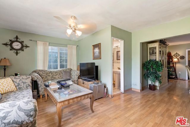 18748 Lanark Street, Los Angeles, CA 91335