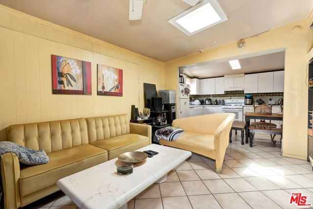 18748 Lanark Street, Los Angeles, CA 91335