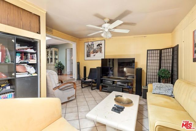 18748 Lanark Street, Los Angeles, CA 91335