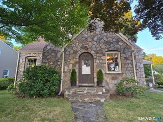 235 Summit Street, Manchester, CT 06042