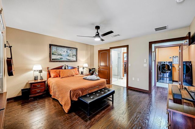 101 Paint Creek LN, Georgetown, TX 78633