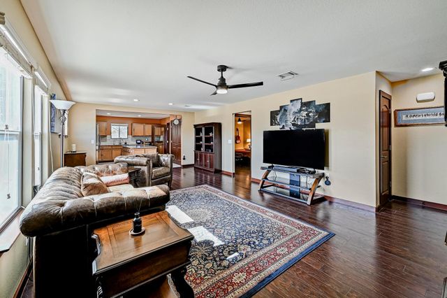 101 Paint Creek LN, Georgetown, TX 78633