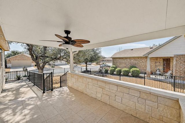 101 Paint Creek LN, Georgetown, TX 78633