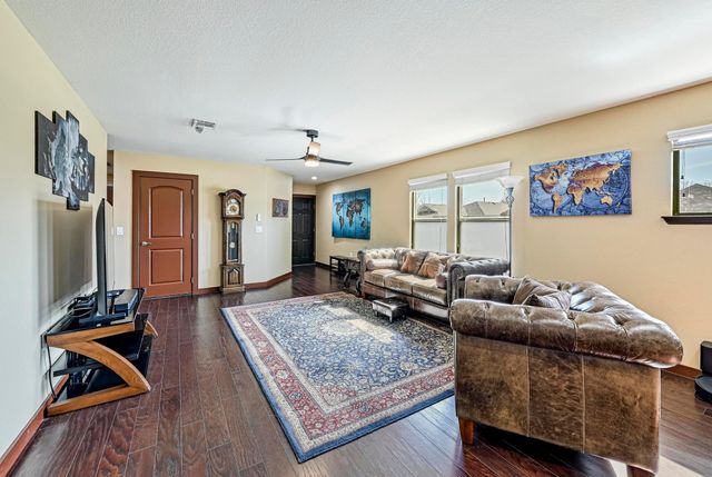 101 Paint Creek LN, Georgetown, TX 78633