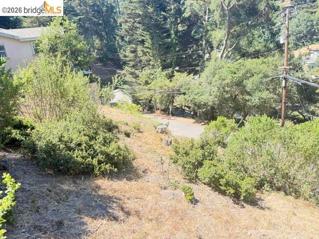 0 Aitken Dr, Oakland, CA 94603