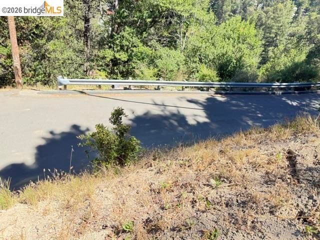 0 Aitken Dr, Oakland, CA 94603