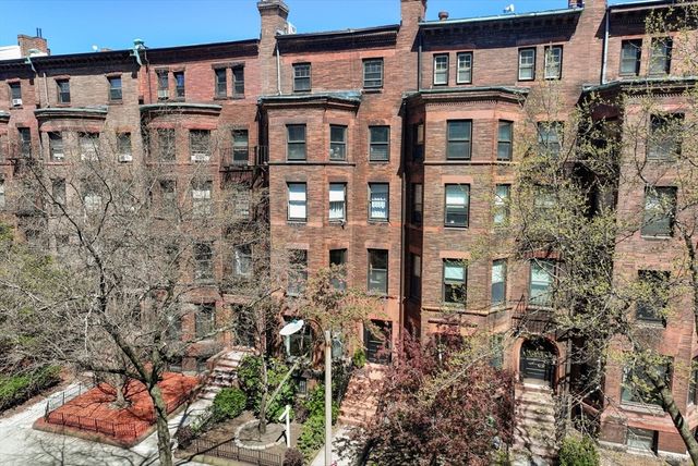 37 Bay State Rd 6, Boston, MA 02215
