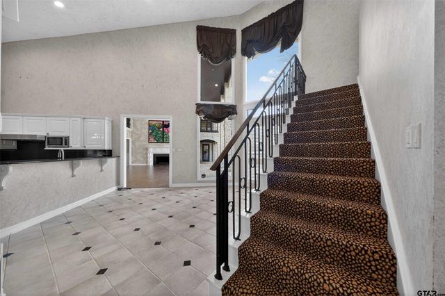 7104 Gleneagles Drive, Tyler, TX 75703