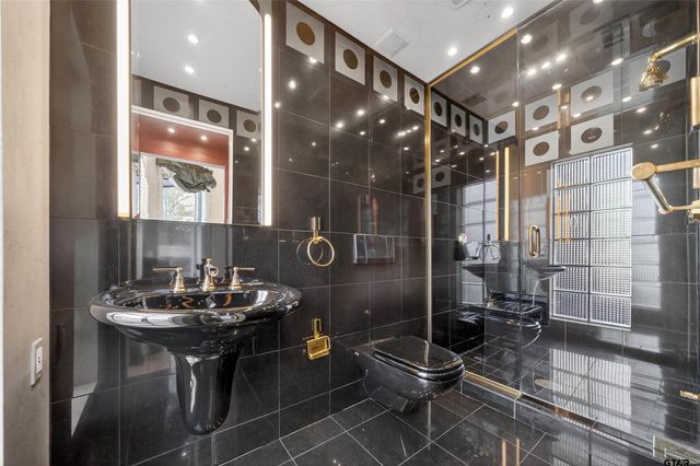 7104 Gleneagles Drive, Tyler, TX 75703