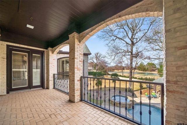 7104 Gleneagles Drive, Tyler, TX 75703