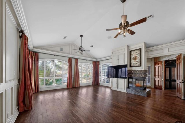 7104 Gleneagles Drive, Tyler, TX 75703