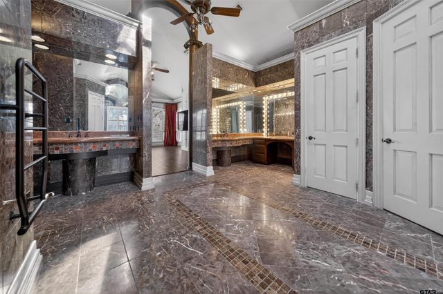 7104 Gleneagles Drive, Tyler, TX 75703