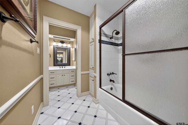 7104 Gleneagles Drive, Tyler, TX 75703