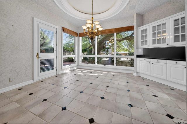 7104 Gleneagles Drive, Tyler, TX 75703