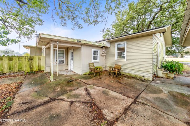 416 W Saint Paul Street, Abbeville, LA 70510