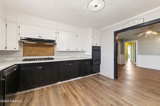 416 W Saint Paul Street, Abbeville, LA 70510