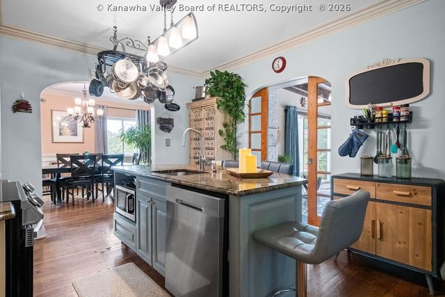 1521 Clark Road, Charleston, WV 25314
