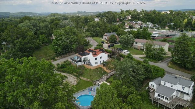1521 Clark Road, Charleston, WV 25314